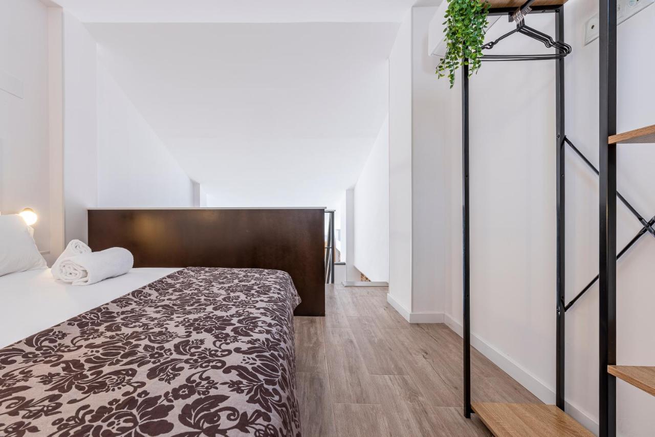 Atico Duplex Con Barbacoa Y Terraza En Barri Port Maritim Apartman Tarragona Kültér fotó