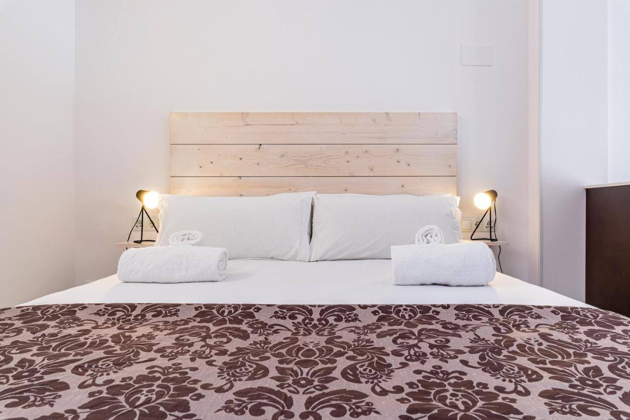 Atico Duplex Con Barbacoa Y Terraza En Barri Port Maritim Apartman Tarragona Kültér fotó